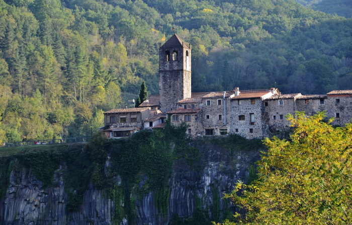 Castellfollit de la Roca, Spania