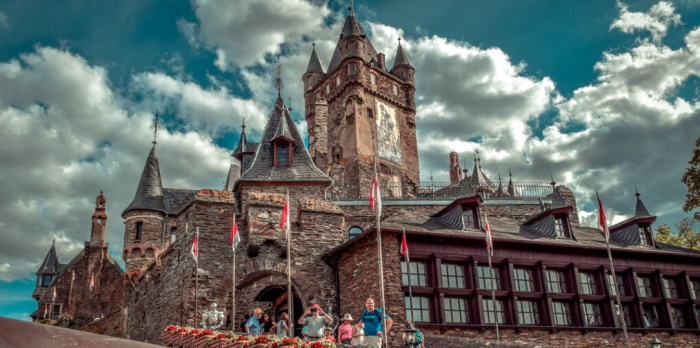 CASTELUL Burg Cochem in Deutschland 🏰  🇩🇪