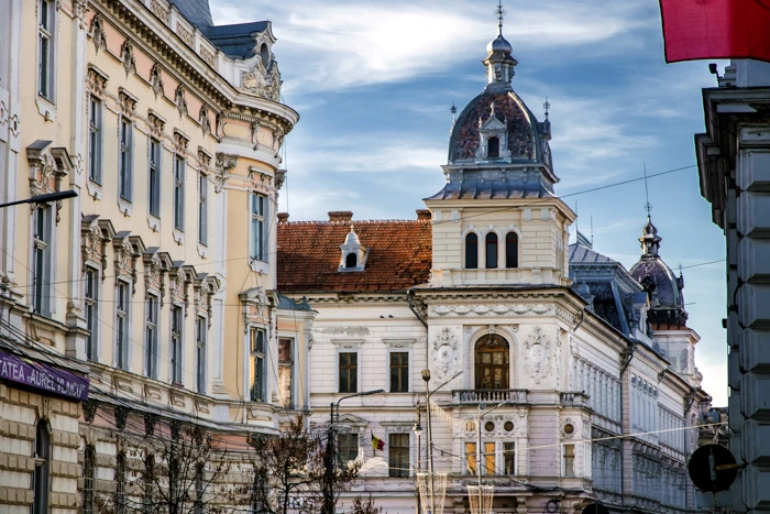 Vizitează Palatul Neumann Arad – Palatul Neumann Arad, România